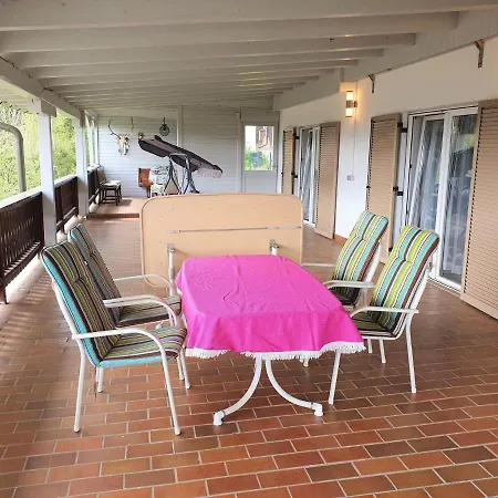 Am Woerthersee Mit Pool Appartement Sekull