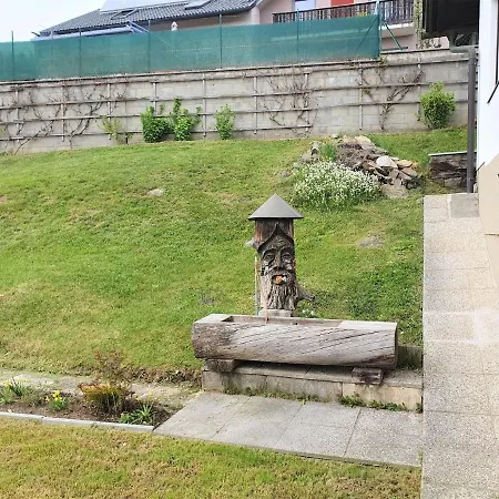 Am Woerthersee Mit Pool Appartement *