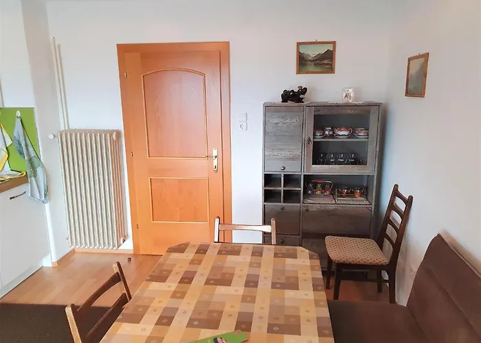 Am Woerthersee Mit Pool Sekull