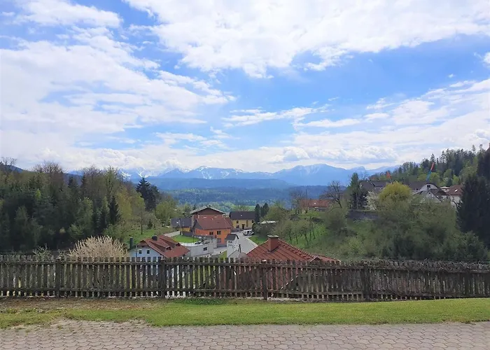 דירה Am Woerthersee Mit Pool Sekull