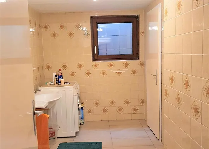 דירה Am Woerthersee Mit Pool *